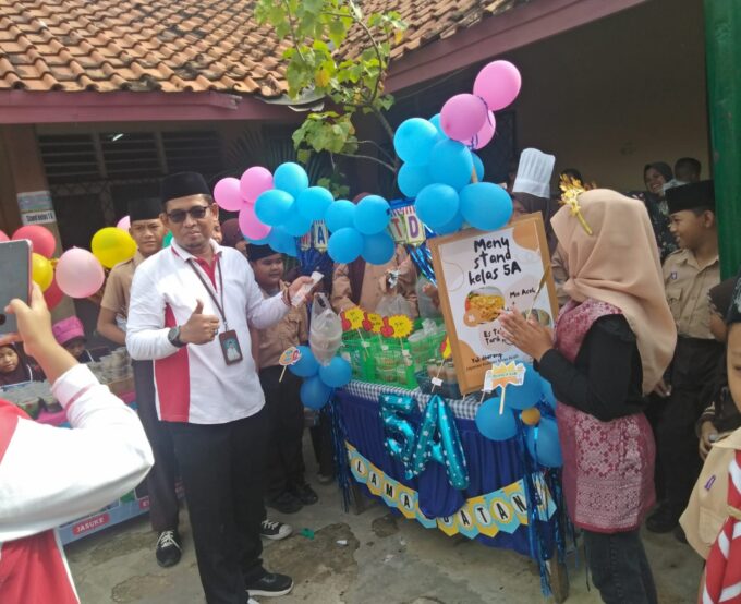 MIS Attaqwa 20 Gelar Market Day: Ajang Kreativitas dan Edukasi Ekonomi Siswa